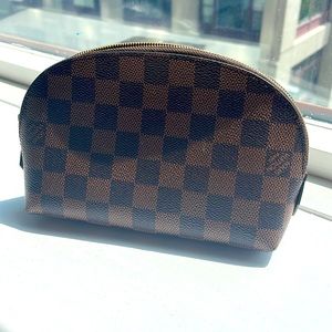 Louis Vuitton Cosmetic Pouch - Damier Ebene